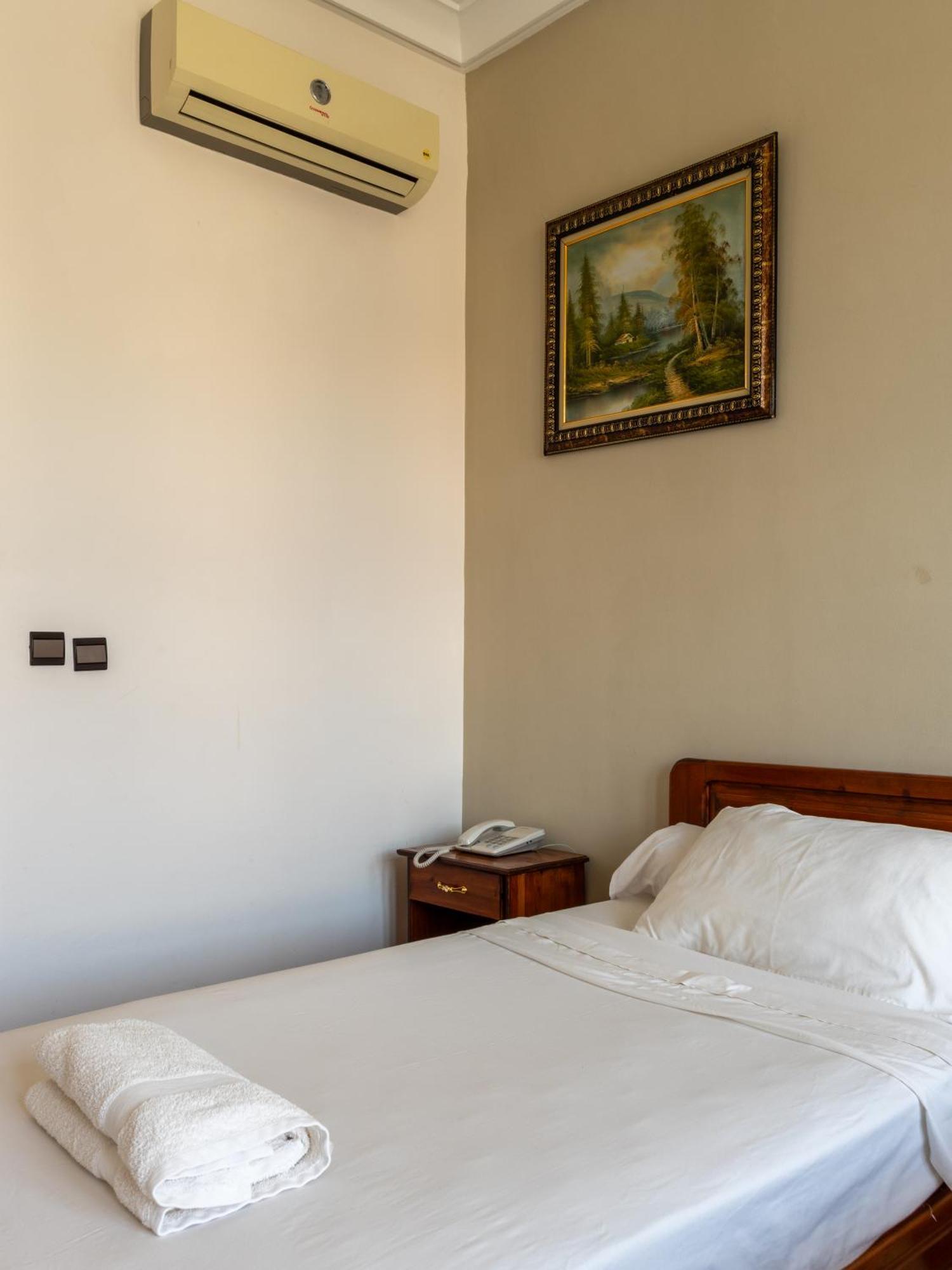 תפראוט Hotel Saint Antoine מראה חיצוני תמונה
